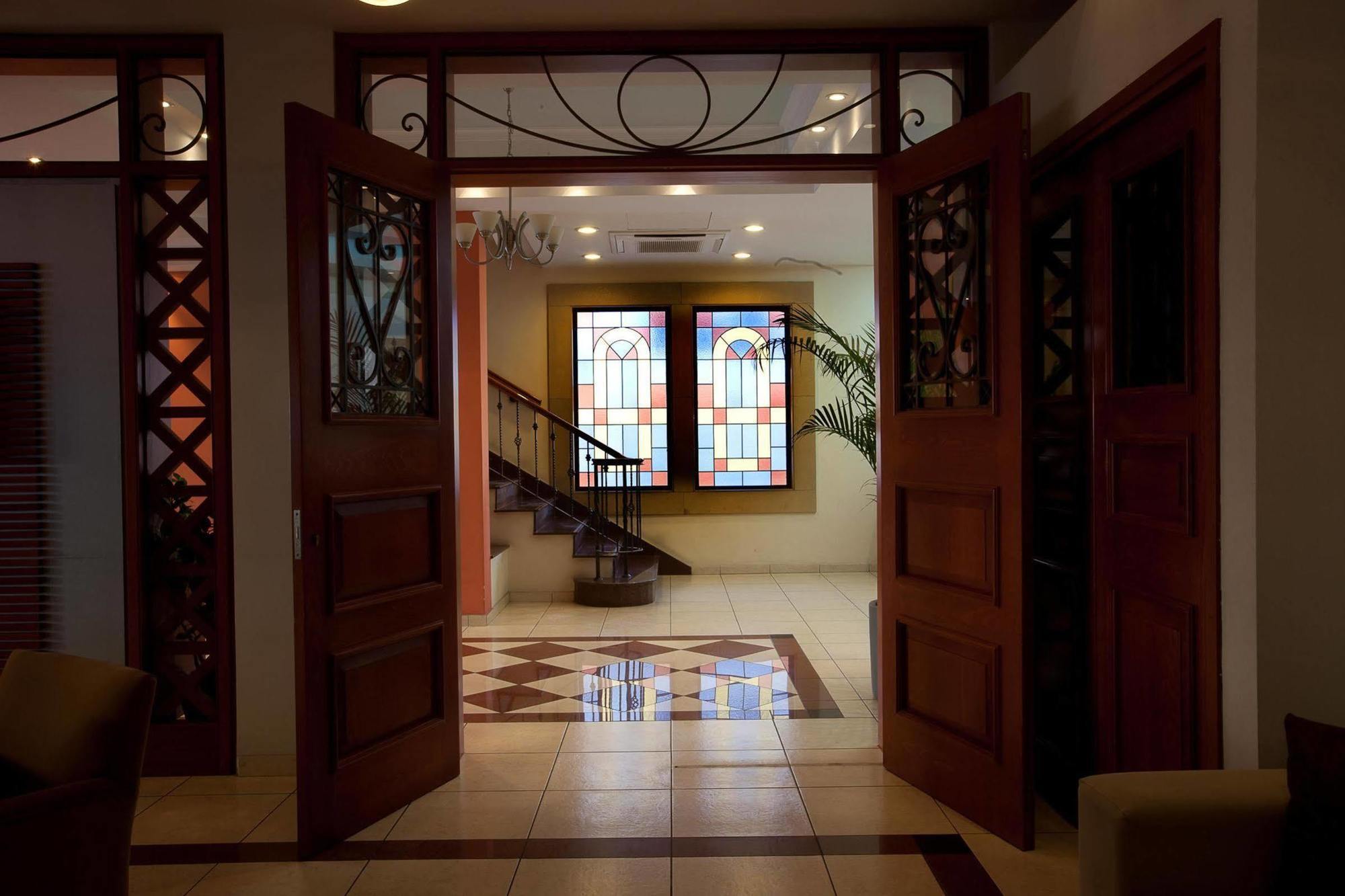 Pyramos Hotel Paphos Exterior photo